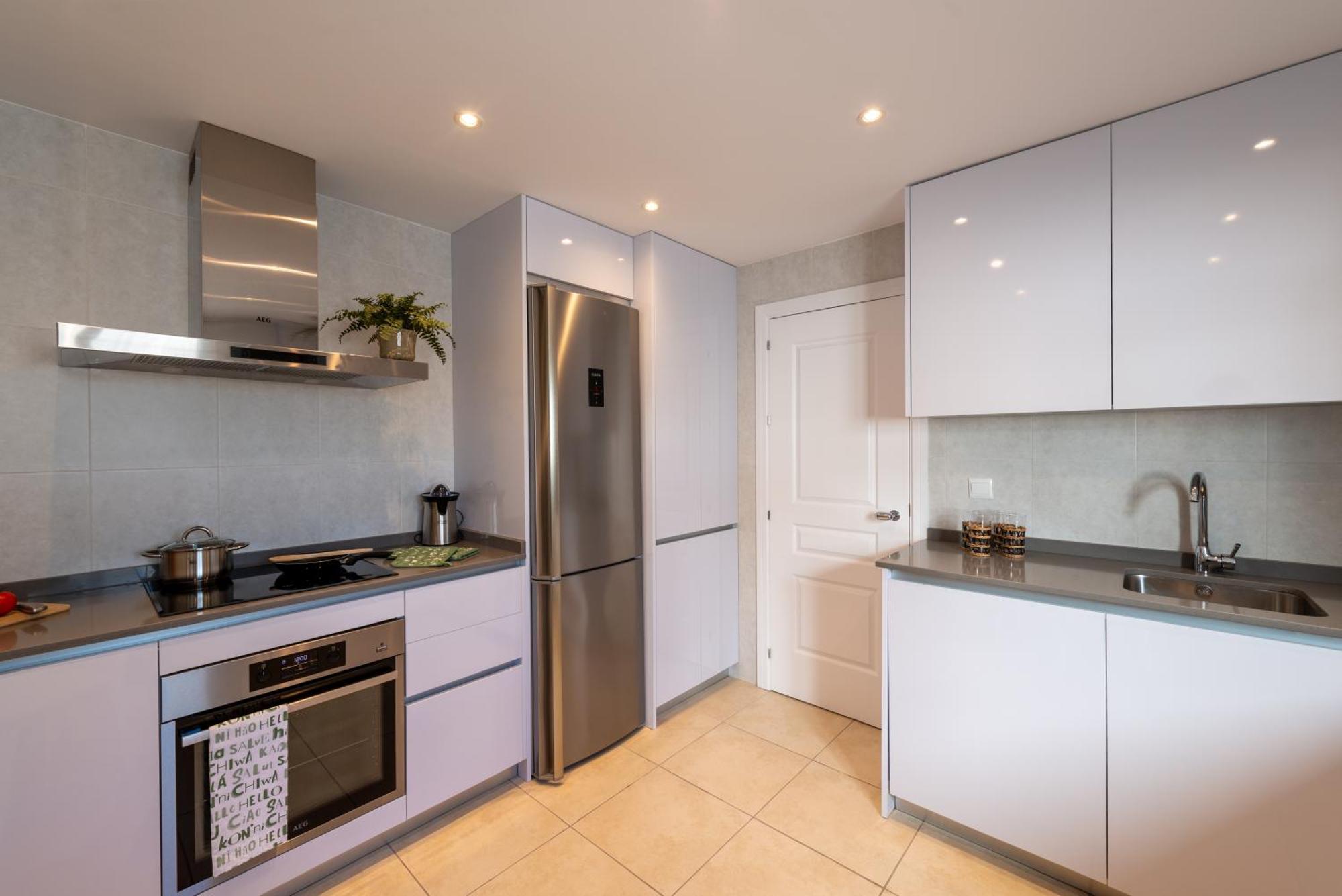 Wonderful Penthouse 3 Bedrooms In Puerto Banus -marbella Appartement *