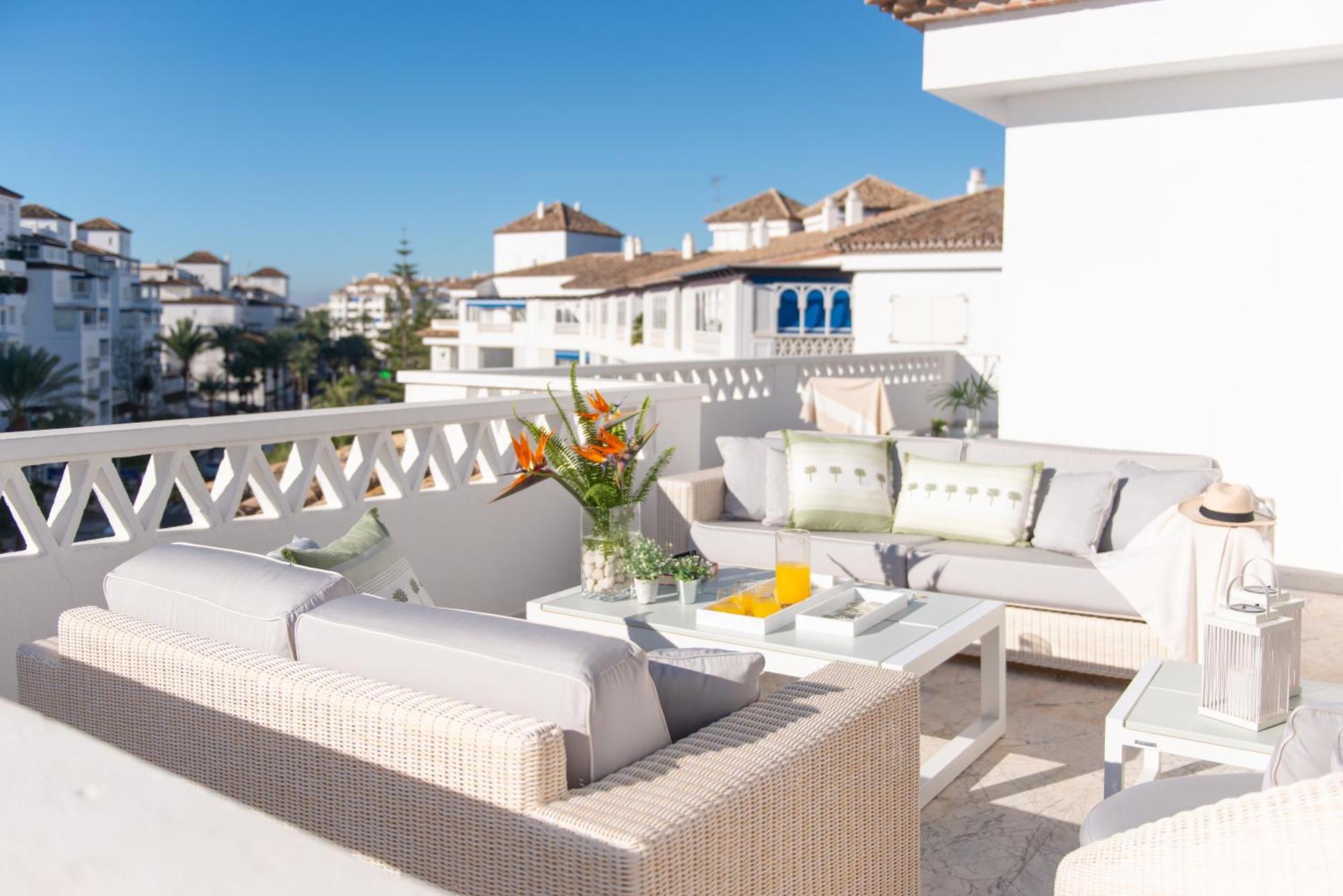 Wonderful Penthouse 3 Bedrooms In Puerto Banus -marbella Appartement