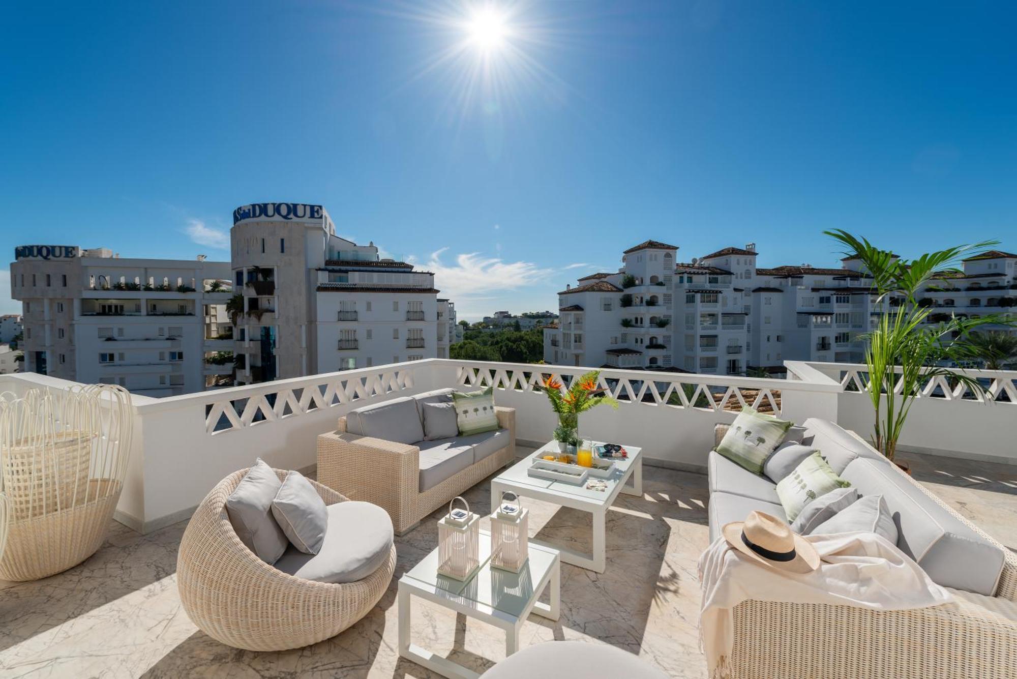 Wonderful Penthouse 3 Bedrooms In Puerto Banus -marbella Apartament