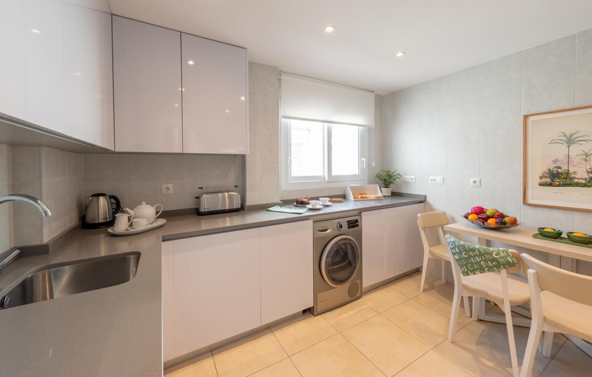 Wonderful Penthouse 3 Bedrooms In Puerto Banus -marbella