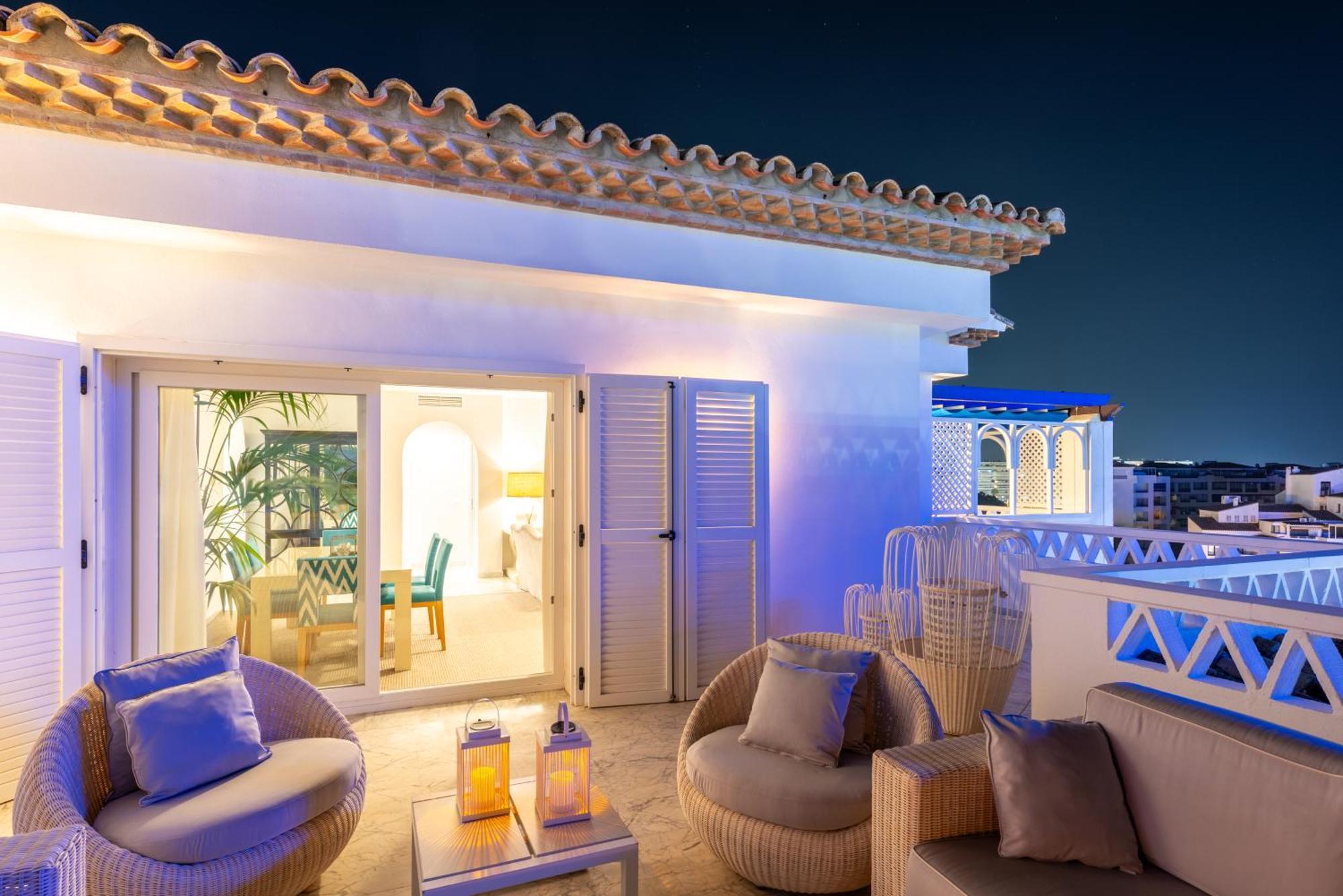 Wonderful Penthouse 3 Bedrooms In Puerto Banus -marbella Apartament