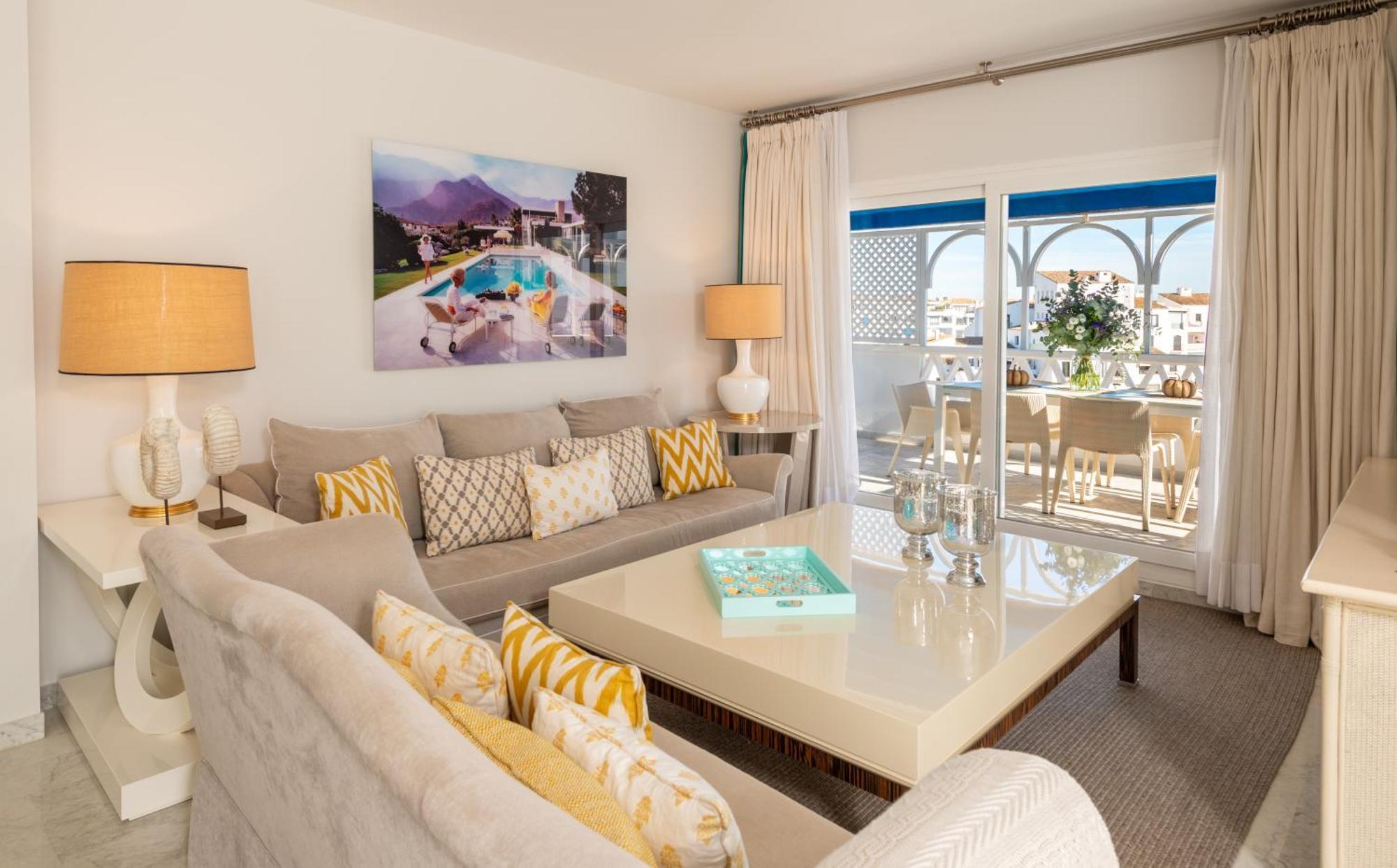 Wonderful Penthouse 3 Bedrooms In Puerto Banus -marbella *