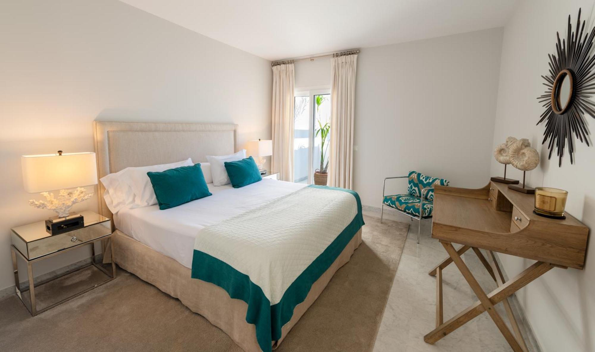 Wonderful Penthouse 3 Bedrooms In Puerto Banus -marbella Apartament
